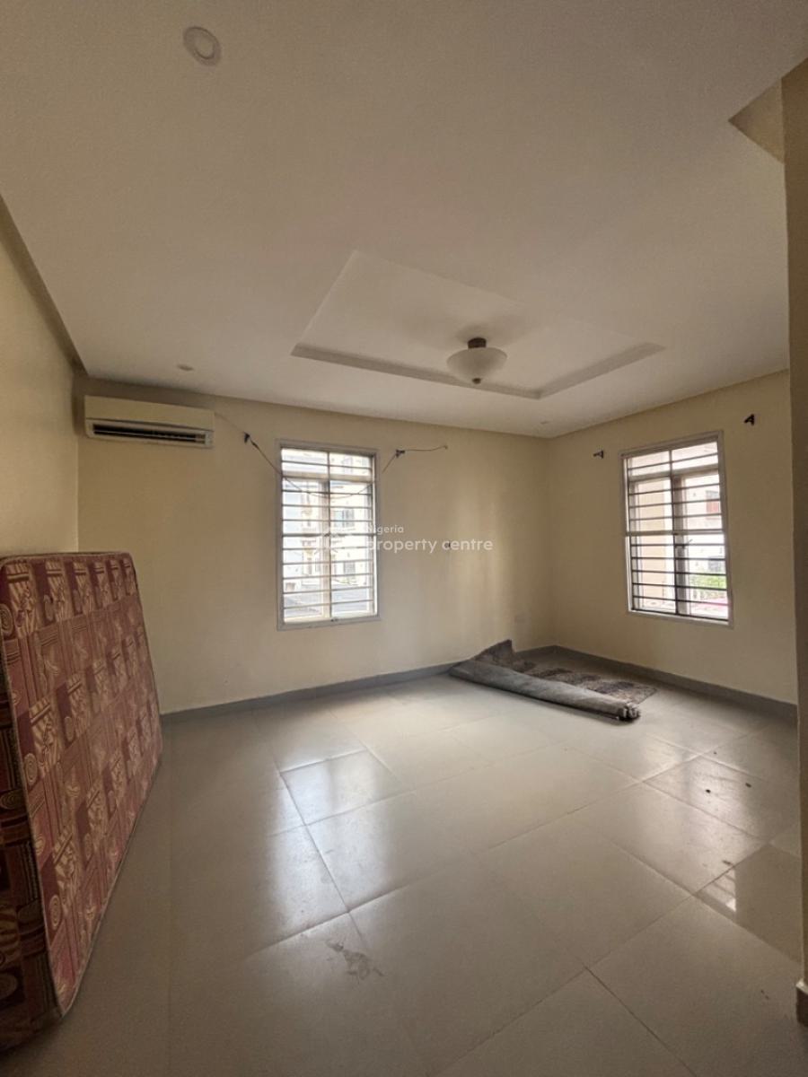 Self Compound 4 Bedroom Terrace Duplex with 2 Bq, Lekki Phase 1, Lekki, Lagos, Terraced Duplex for Rent