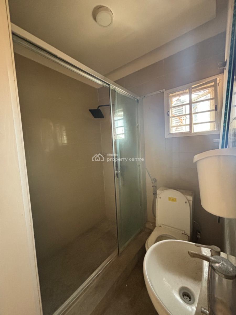 Self Compound 4 Bedroom Terrace Duplex with 2 Bq, Lekki Phase 1, Lekki, Lagos, Terraced Duplex for Rent