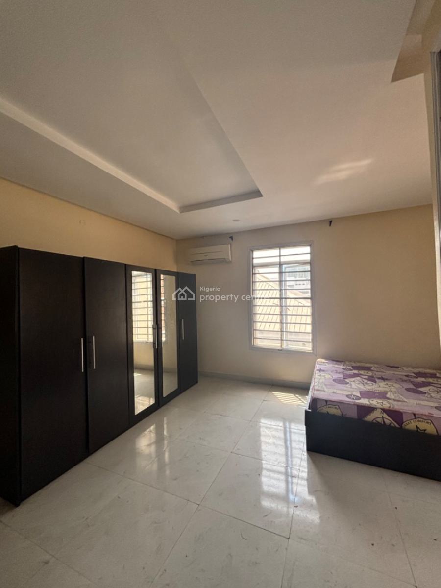 Self Compound 4 Bedroom Terrace Duplex with 2 Bq, Lekki Phase 1, Lekki, Lagos, Terraced Duplex for Rent