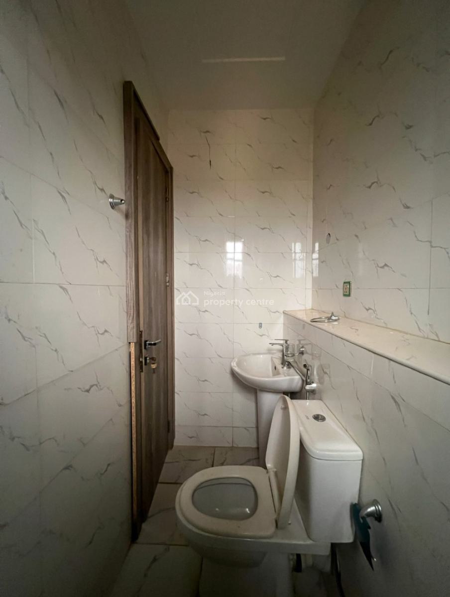 2 Bedroom Apartment, Jahi, Abuja, Flat / Apartment for Sale