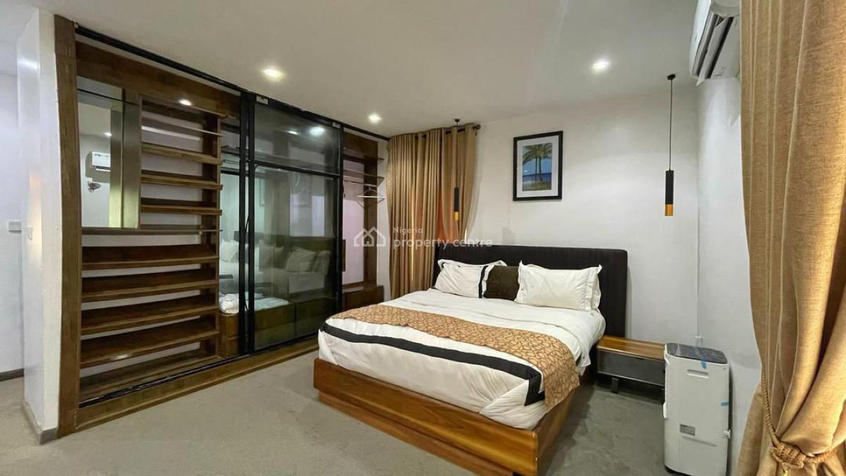 Lovely Three Bedrooms Apartment, Parkview, Ikoyi, Lagos, Flat / Apartment Short Let