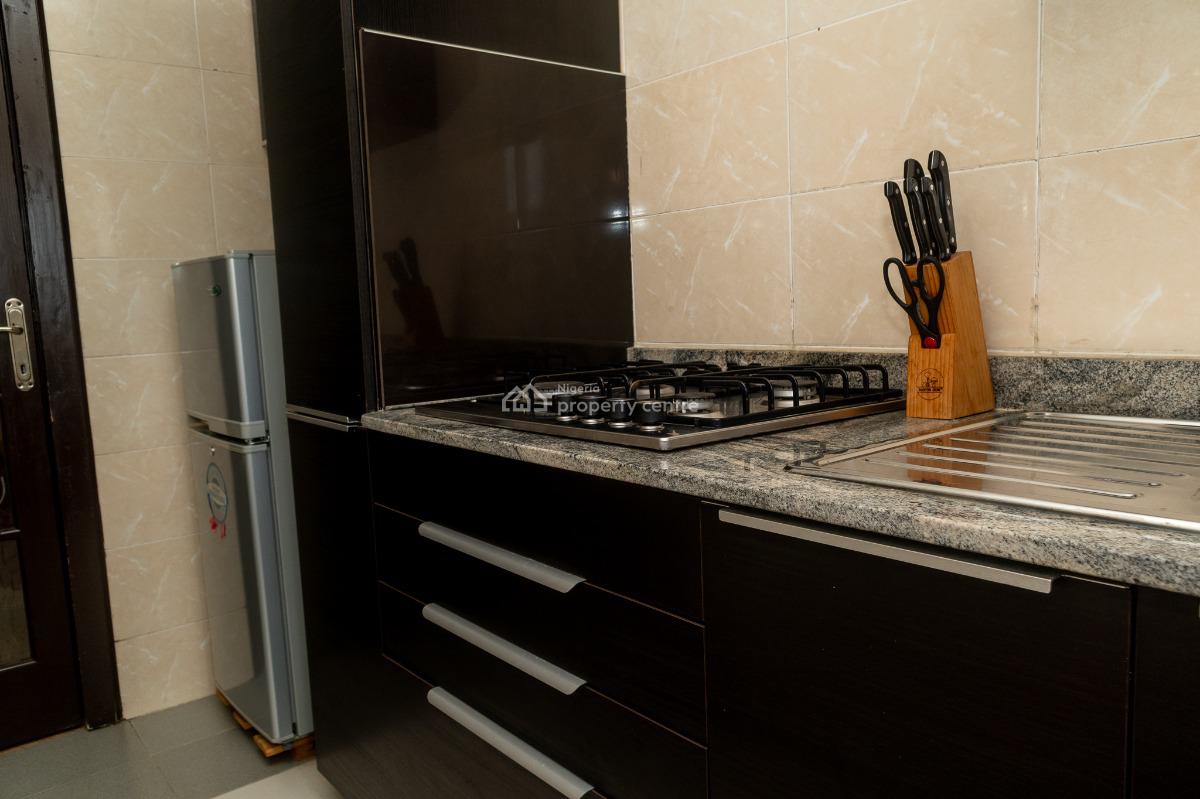 1 Bedroom Self-contained Penthouse Apartment, Remi Fani-kayode, Ikeja Gra, Ikeja, Lagos, Self Contain (single Rooms) Short Let