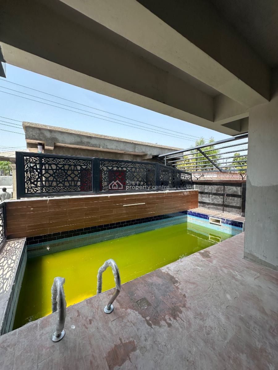 Luxuriously Built 3 Bedroom Apartment, Lekki Phase 1, Lekki, Lagos, Flat / Apartment for Sale