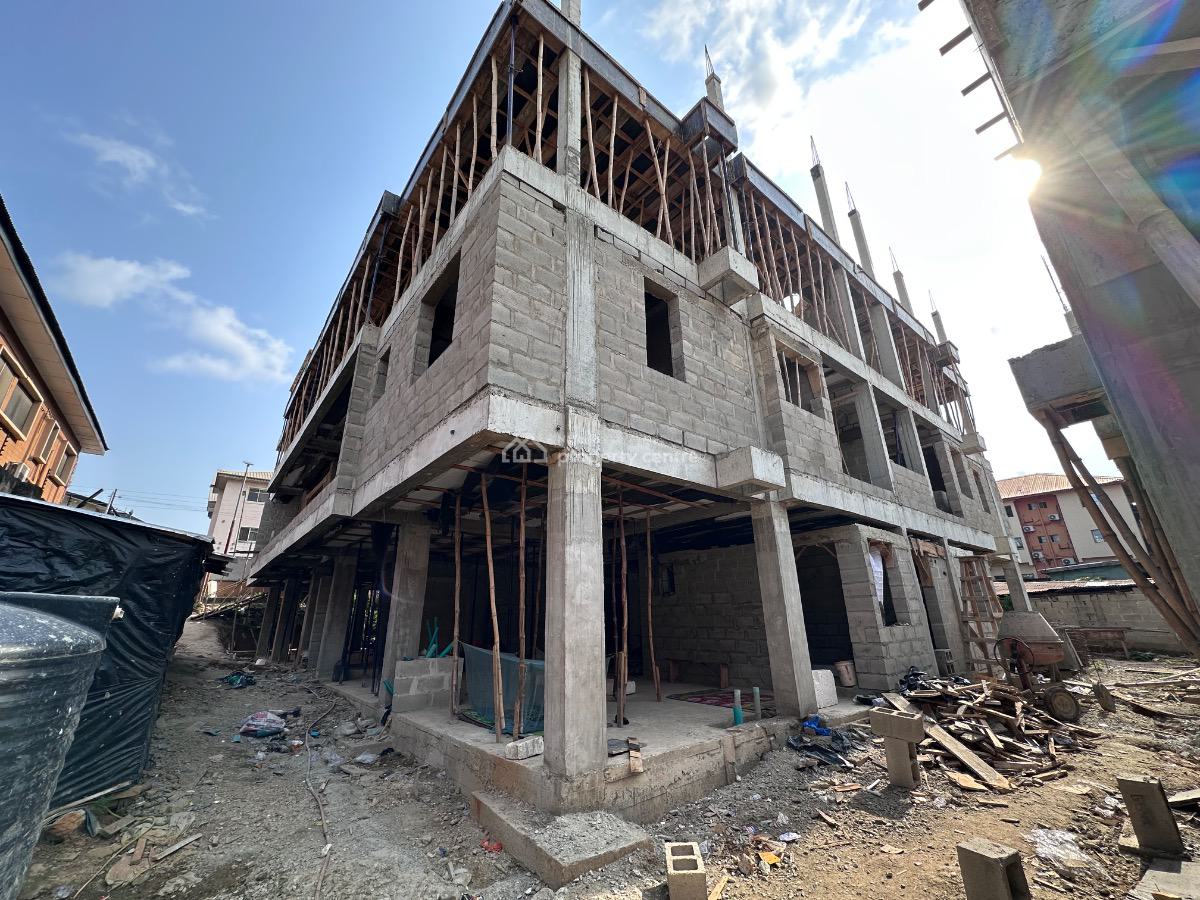 Ongoing Units of 4 Bedrooms Maisonette with + Bq, Onike, Yaba, Lagos, Flat / Apartment for Sale