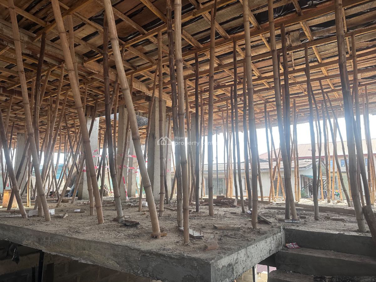 Ongoing Units of 4 Bedrooms Maisonette with + Bq, Onike, Yaba, Lagos, Flat / Apartment for Sale