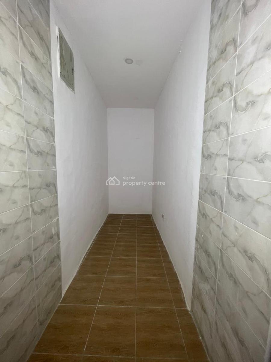 1 Bedroom Apartment with an Open Plan Kitchen, Ologolo, Lekki, Lagos, Mini Flat (room and Parlour) for Sale