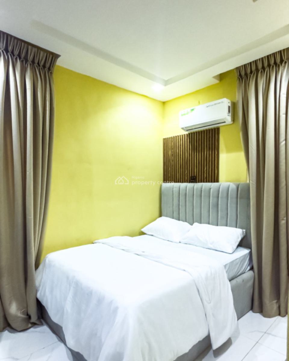 2 Units of 1 Bedroom Apartment, Surulere, Lagos, Flat / Apartment Short Let