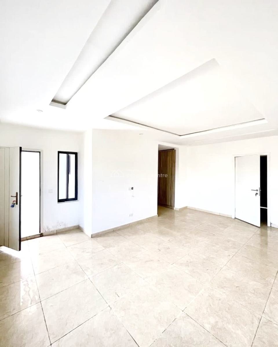 a Well Maintained Spacious 4 Bedroom Terrace Duplex, Old Ikoyi, Ikoyi, Lagos, Terraced Duplex for Sale
