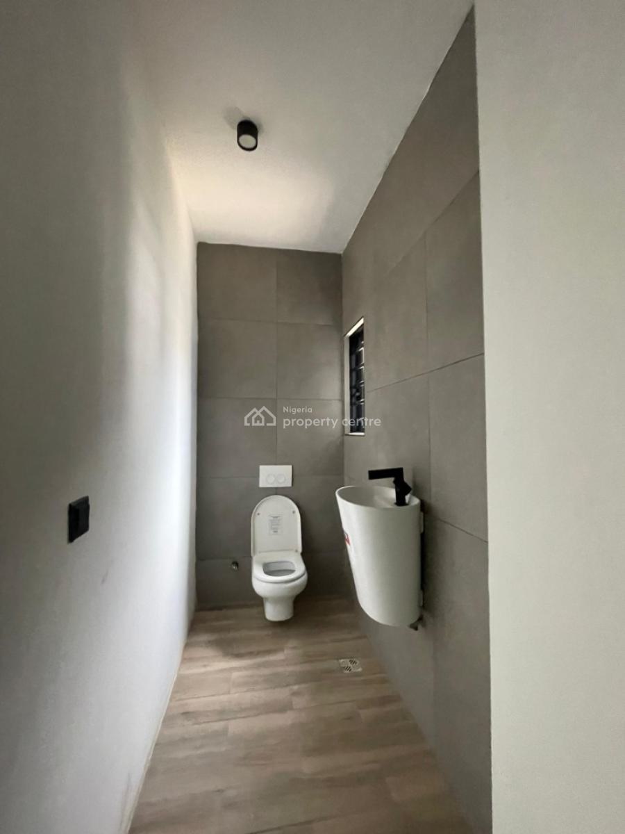 Lovely 2 Bedroom Apartment with Bq, Idado, Lekki, Lagos, Flat / Apartment for Sale