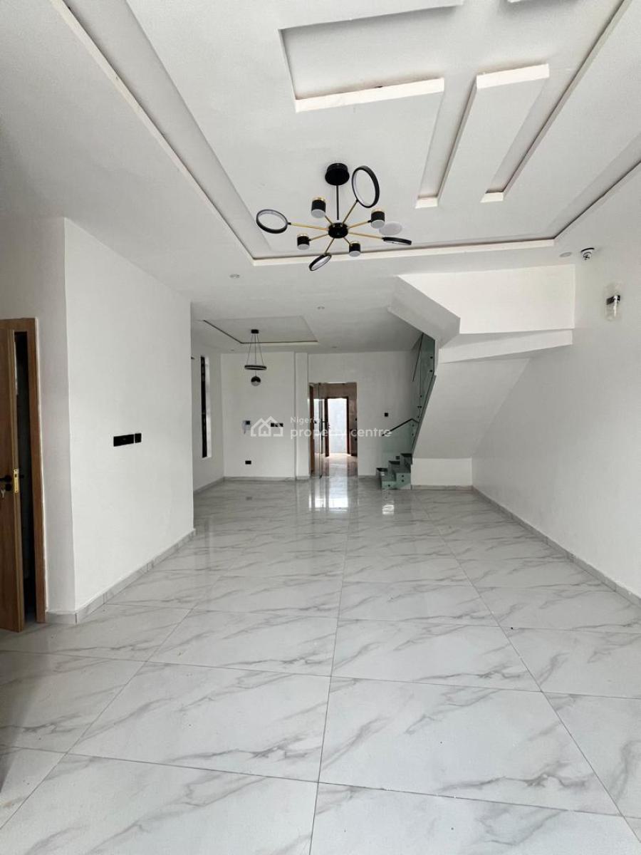 Lovely 6 Bedroom Duplex with Spacious Kitchen and Excellent Facilities, Alternative, Chevron, Lekki, Lagos, House for Sale