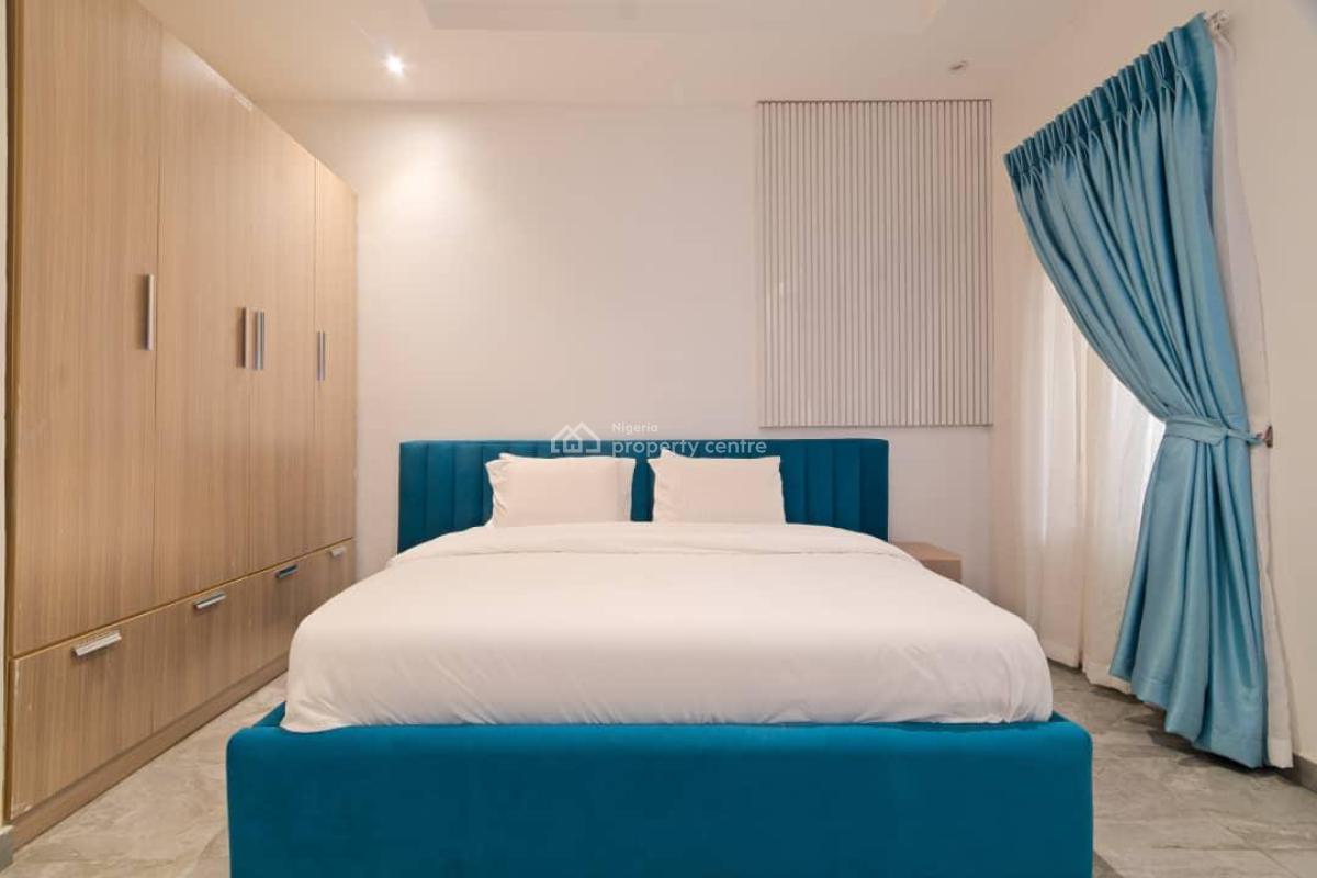 Beautiful 4 Bedrooms Apartment, Victoria Island (vi), Lagos, Flat / Apartment Short Let