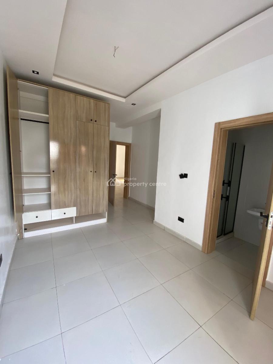 2 Bedroom Flat Apartment with Pool & Elevator, Ologolo, Lekki, Lagos, Flat / Apartment for Sale