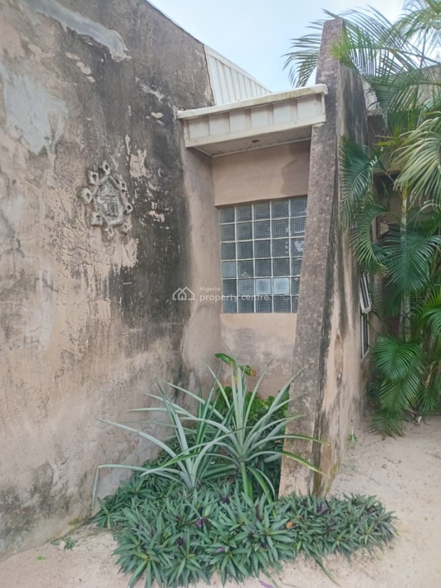 3 Bedroom Bungalow with Bq, Maternity Off Bayeku Road, Igbogbo, Ikorodu, Lagos, Detached Bungalow for Sale