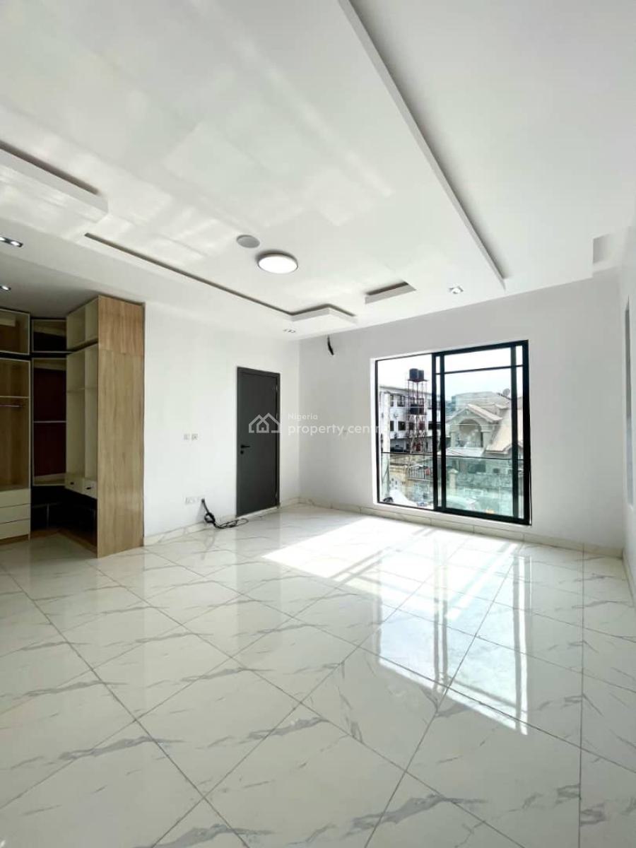 Exquisite Design Luxury 5 Bedrom Detached House, Gra Phase 2, Magodo, Lagos, Detached Duplex for Sale