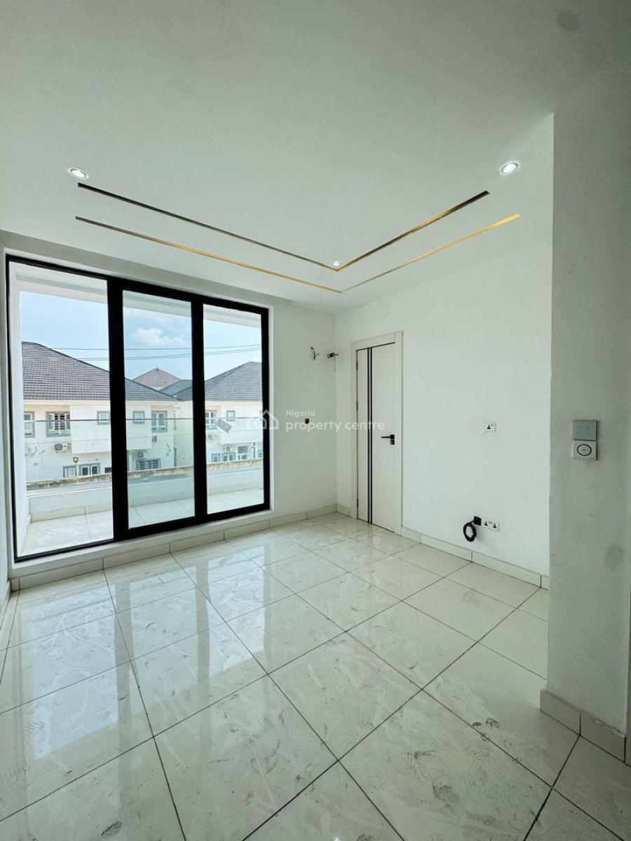 2 Bedroom Apartment with Elevator, Swimming Pool, Gym, Ikate, Lekki, Lagos, Flat / Apartment for Sale