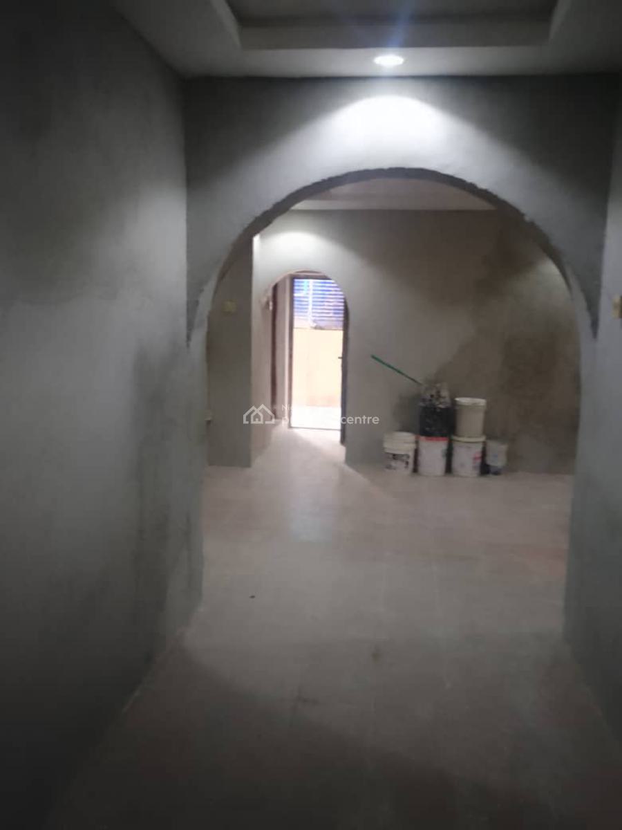 Lovely 3 Bedroom Flat, Along Ayodele Fanoiki By Unilag Estate,, Gra Phase 1, Magodo, Lagos, Flat / Apartment for Rent