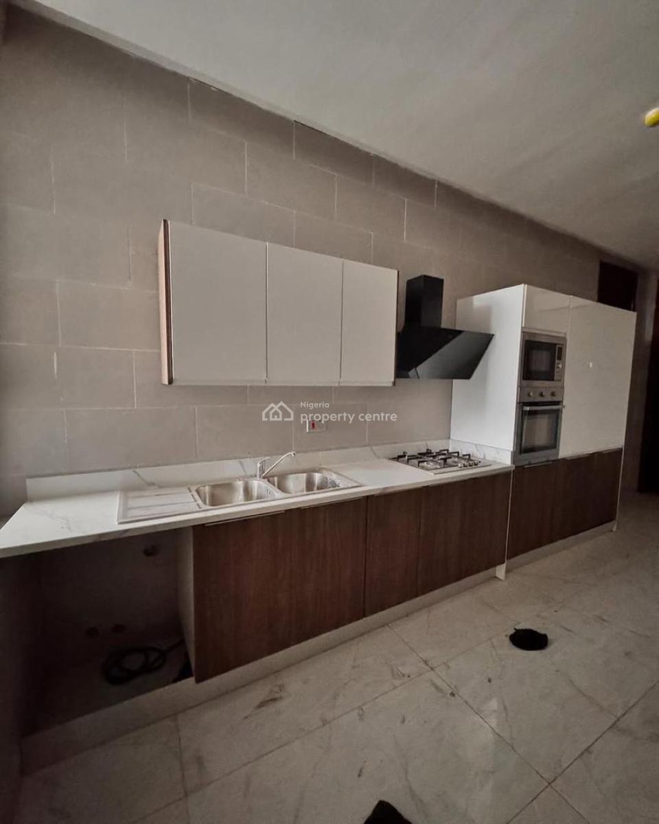 Luxury 3 Bedroom Apartment with a 4k Movie Theater, Swimming and Gym, Bourdillon Road, Ikoyi, Lagos, Flat / Apartment for Rent