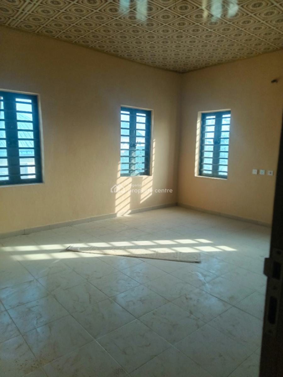 2 Bedrooms Flat, Ibeshe, Ikorodu, Lagos, Flat / Apartment for Rent