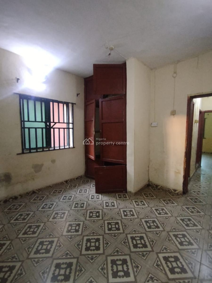 Spacious 2 Bedroom Flat Downstairs, Phase 1, Oribanwa, Ibeju Lekki, Lagos, Flat / Apartment for Rent