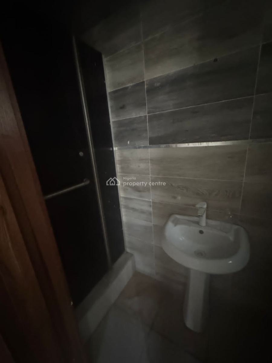 Luxury Standard 1bedroom Mini Flat with Fully Fitted Kitchen, Osapa, Lekki, Lagos, Flat / Apartment for Rent