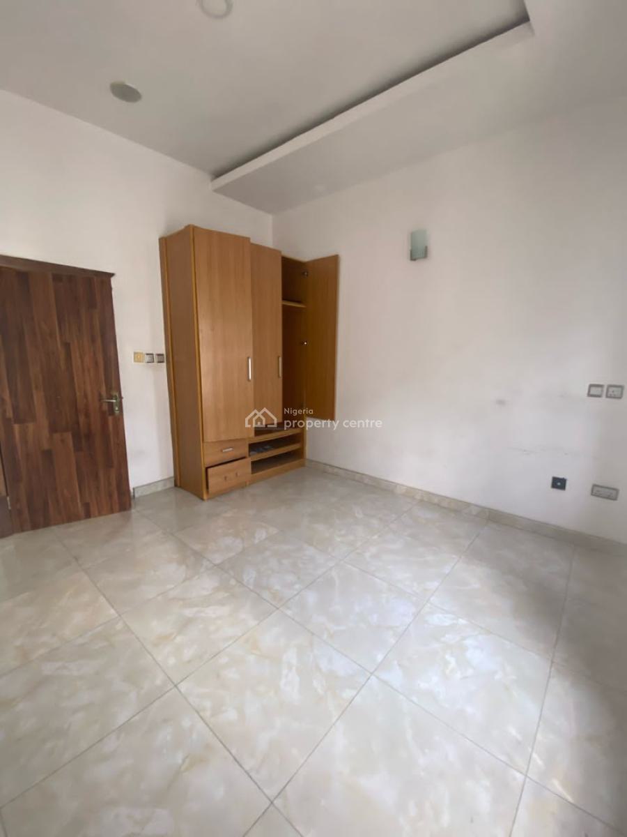 Luxury Standard 1bedroom Mini Flat with Fully Fitted Kitchen, Osapa, Lekki, Lagos, Flat / Apartment for Rent