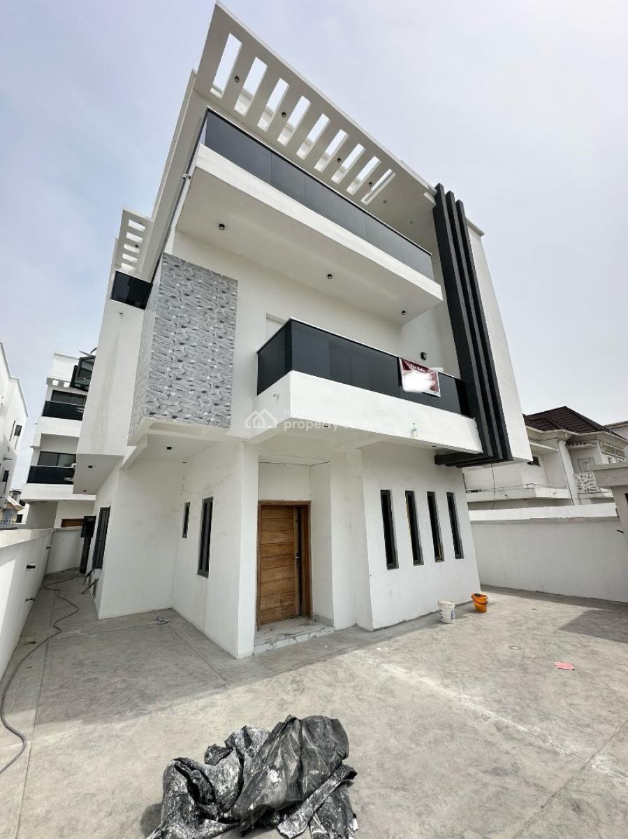 Alluring 5 Bedroom Apartment, Ologolo, Lekki, Lagos, Terraced Duplex for Sale