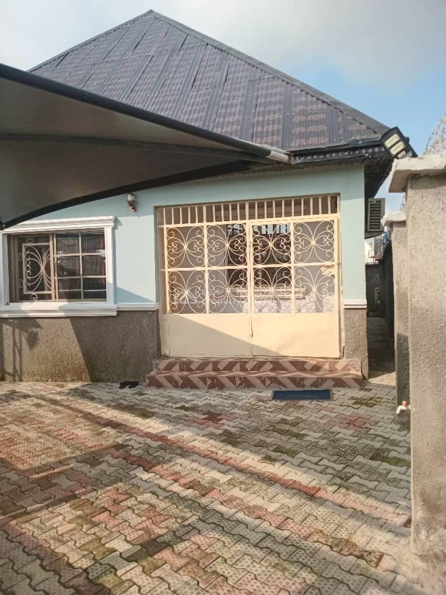 Fairly Used 3 Bedrooms Bungalow, Gidan-daya  Resettlement, Orozo, Abuja, Detached Bungalow for Sale