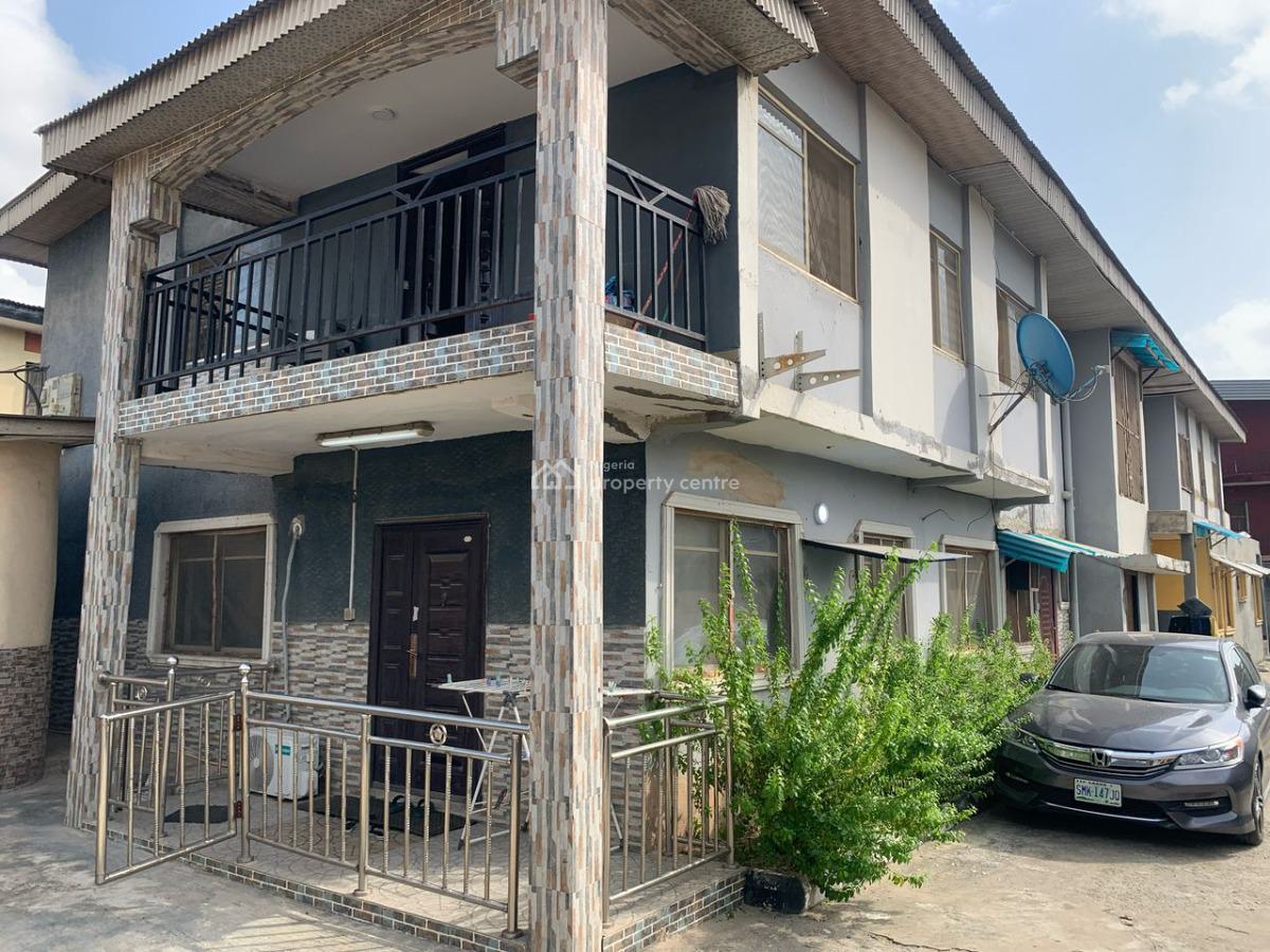 3 Bedroom Flat, 25 Mosebolaji Street, Ago Palace, Isolo, Lagos, Flat / Apartment for Rent
