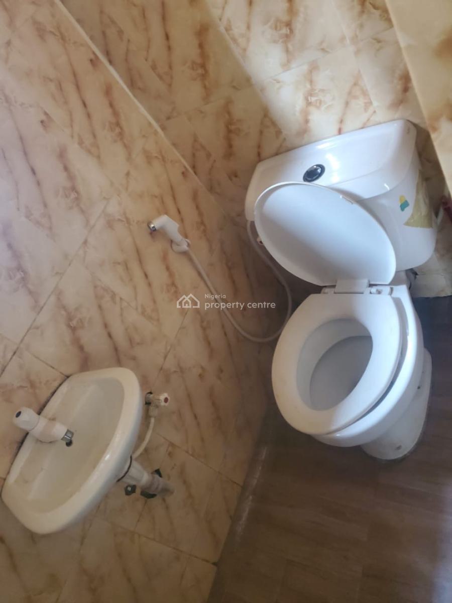 Very Lovely Mini Flat in a Secured Neighborhood, Gra Phase 1, Magodo, Lagos, Flat / Apartment for Rent