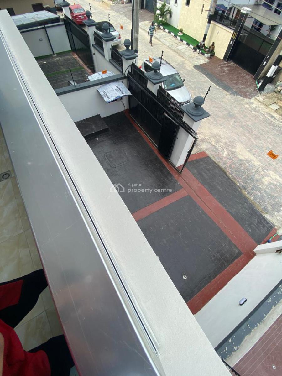 Newly Renovated 4 Bedroom Semi-detached Duplex Available, Osapa, Lekki, Lagos, Semi-detached Duplex for Rent