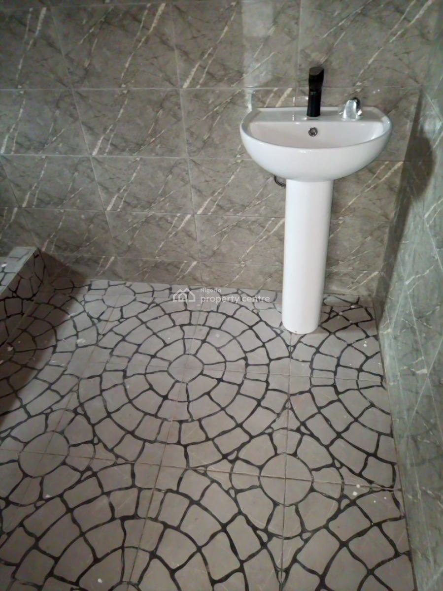 Two Bedroom Apartment, Badore, Ajah, Lagos, Flat / Apartment for Rent