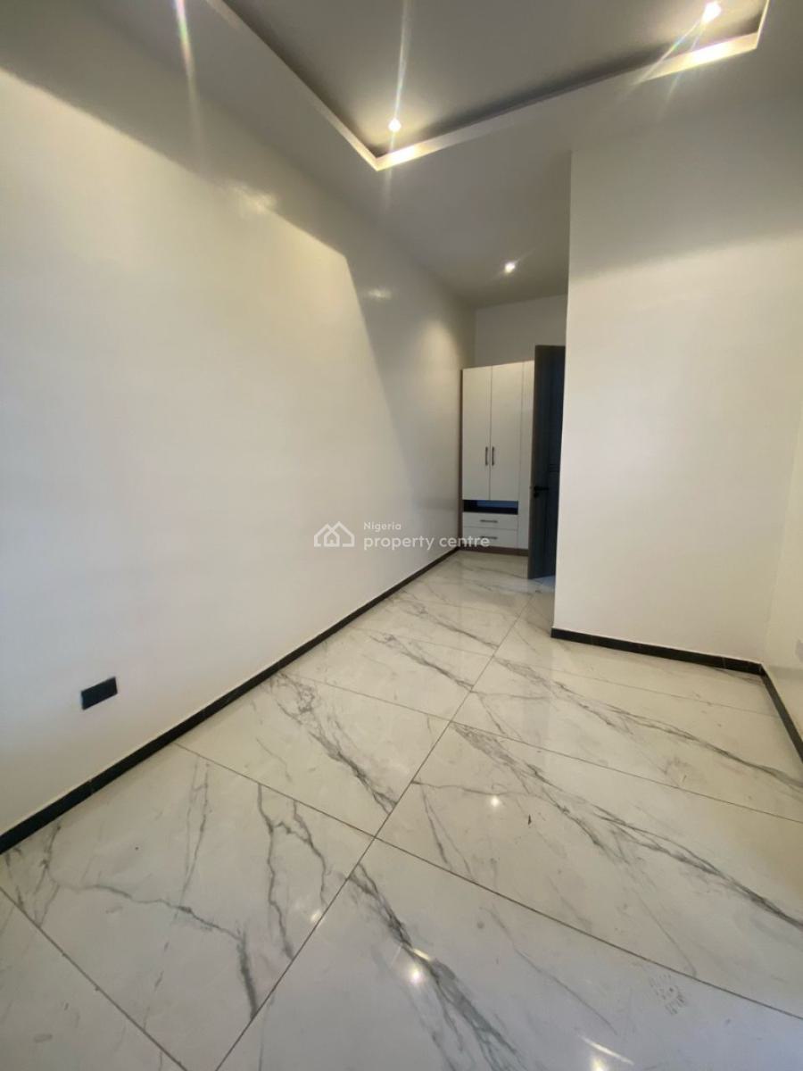 Newly Built 4 Bedroom Self Compound Terrace Duplex with Bq ., Lekki Phase 1, Lekki, Lagos, Terraced Duplex for Sale