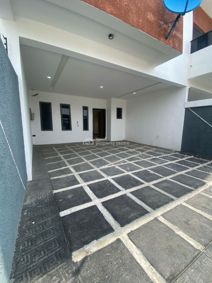 Newly Built 4 Bedroom Self Compound Terrace Duplex with Bq ., Lekki Phase 1, Lekki, Lagos, Terraced Duplex for Sale