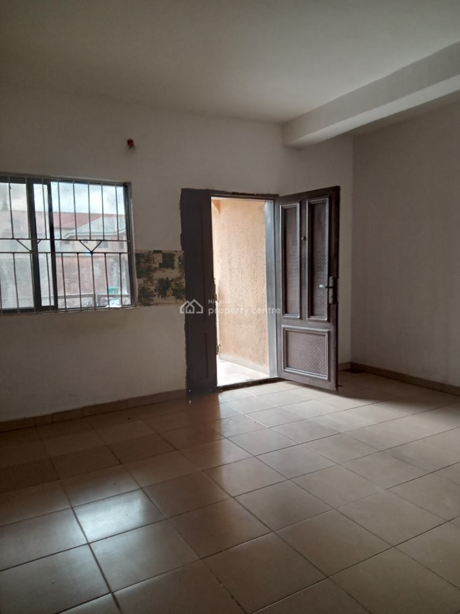 Fine Spacious 2 Bedroom Flat, Unity Estate, Badore, Ajah, Lagos, Flat / Apartment for Rent