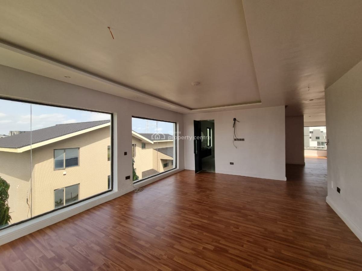 5 Bedroom Luxuriously Finished with 2 Rooms Bq, Banana Island, Ikoyi, Lagos, House for Rent