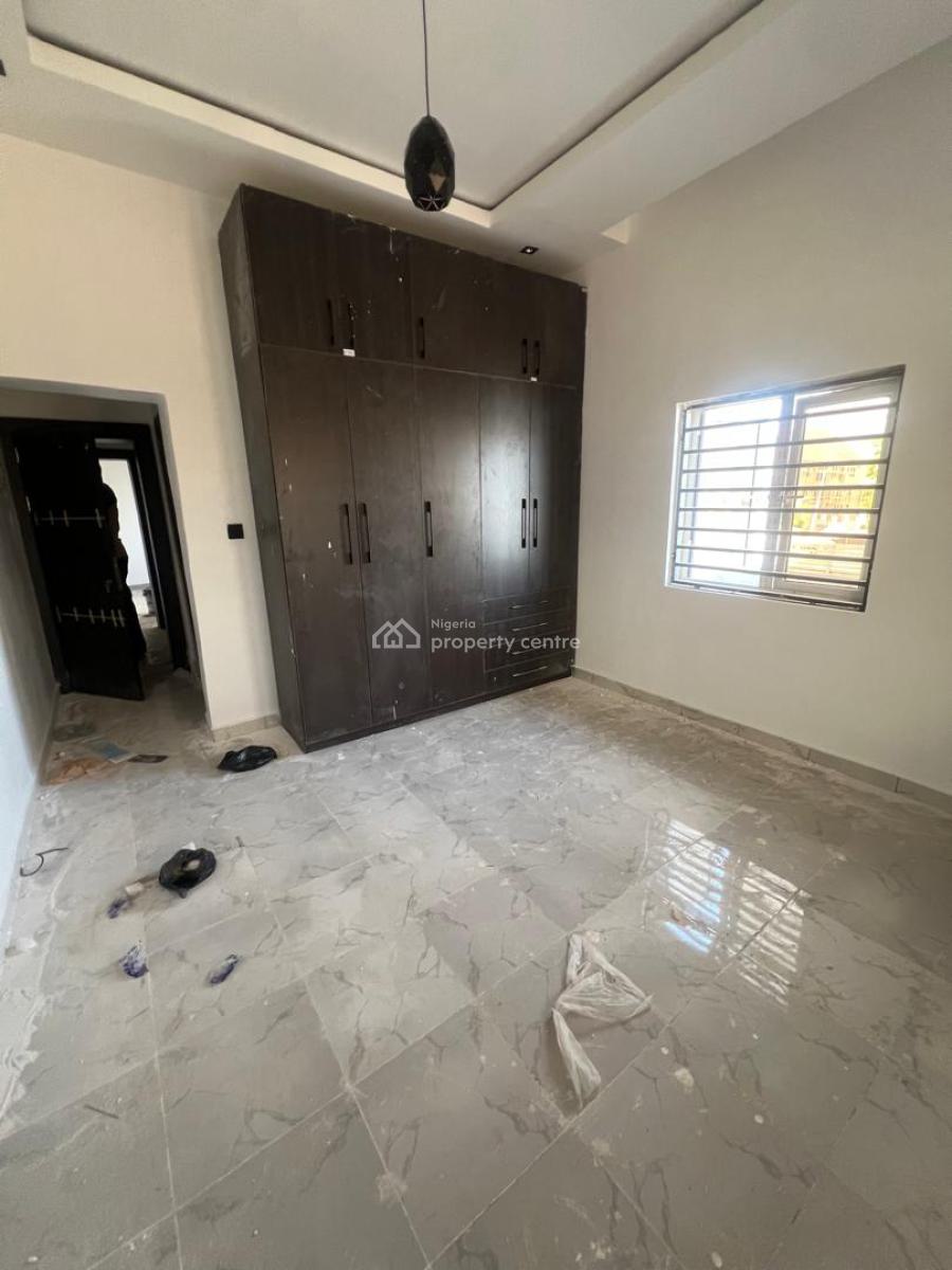 a Newly Finished 3 Bedrooms Flat with Bq ( Ground Floor), Wuye, Abuja, Flat / Apartment for Rent