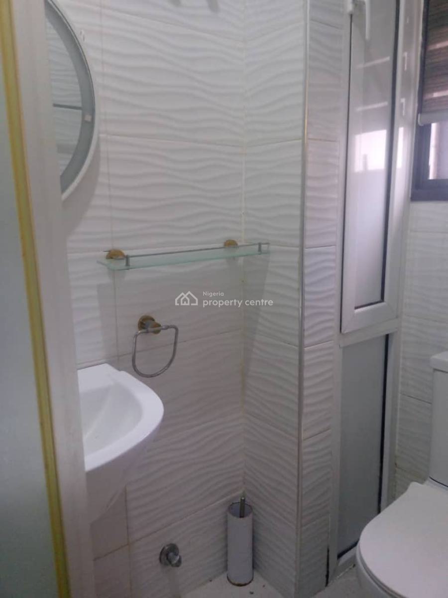 Tastefully Furnished and Fully Serviced 3 Bedroom Flat with Bq on The, Off Ahmadi Bello Way, Victoria Island (vi), Lagos, Flat / Apartment for Rent
