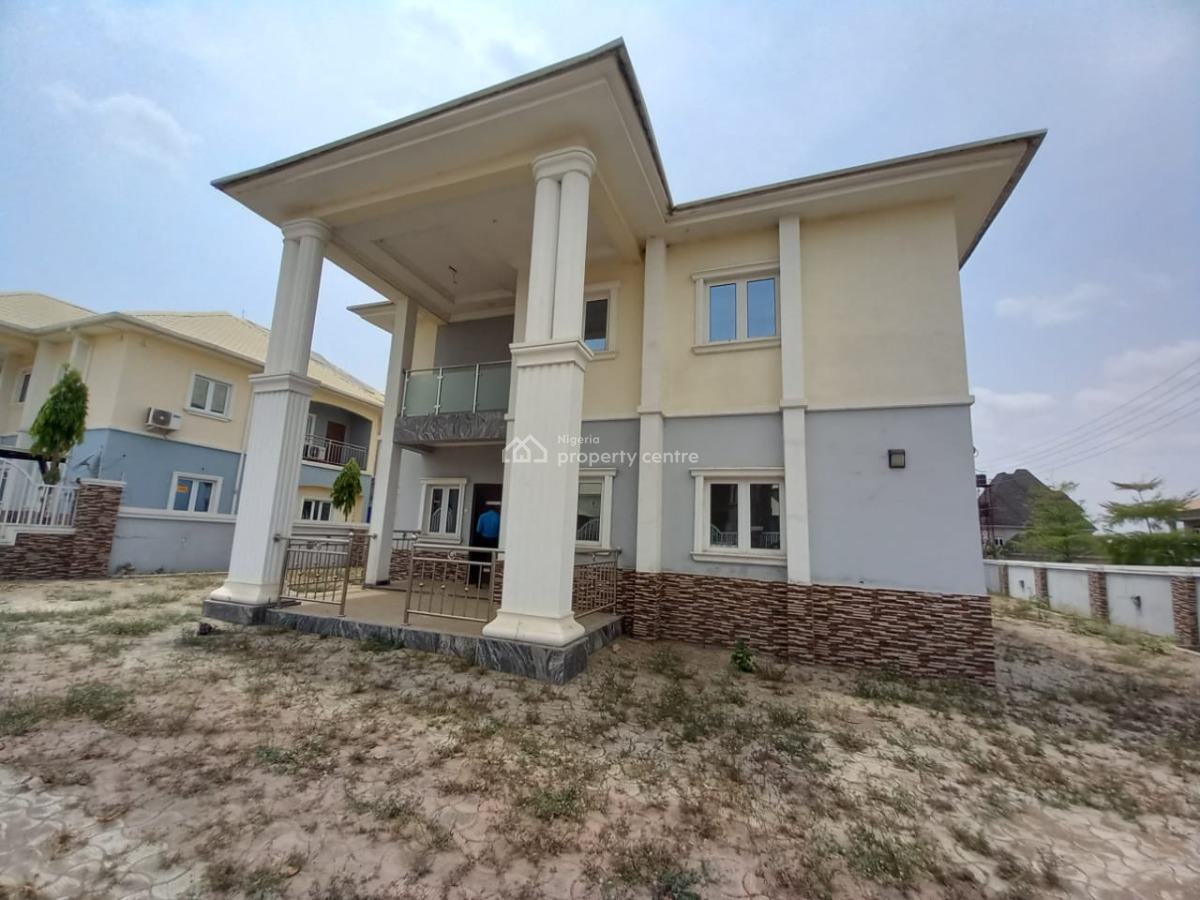 4 Bedroom Fully Detached Duplex with 2 Rooms Bq, Fha (f.h.a), Lugbe District, Abuja, Detached Duplex for Sale