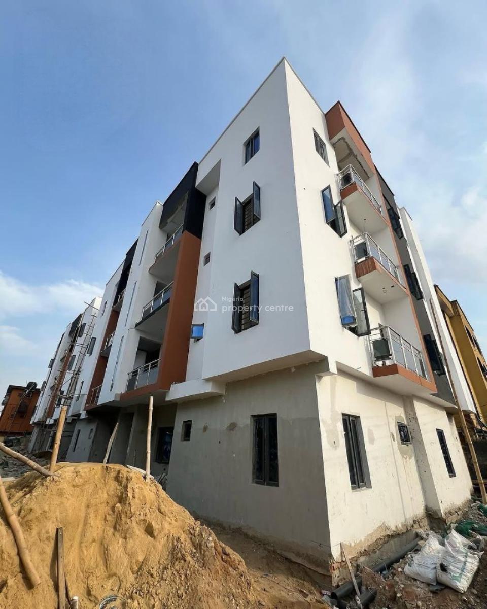 Exquisitely Built 3 Bedroom Apartment, Surulere, Lagos, Flat / Apartment for Sale