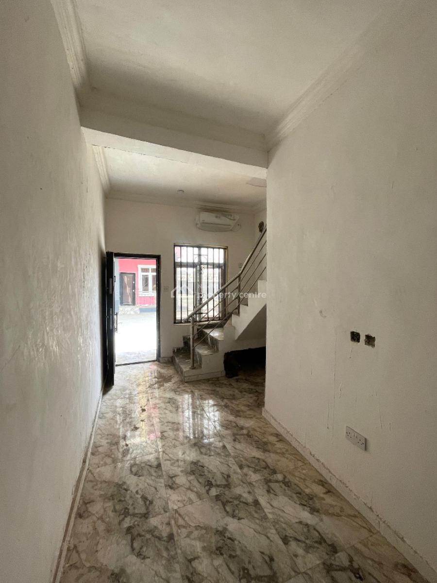 Contemporary  4 Bedroom Terrace Duplex, Yaba, Lagos, Terraced Duplex for Sale