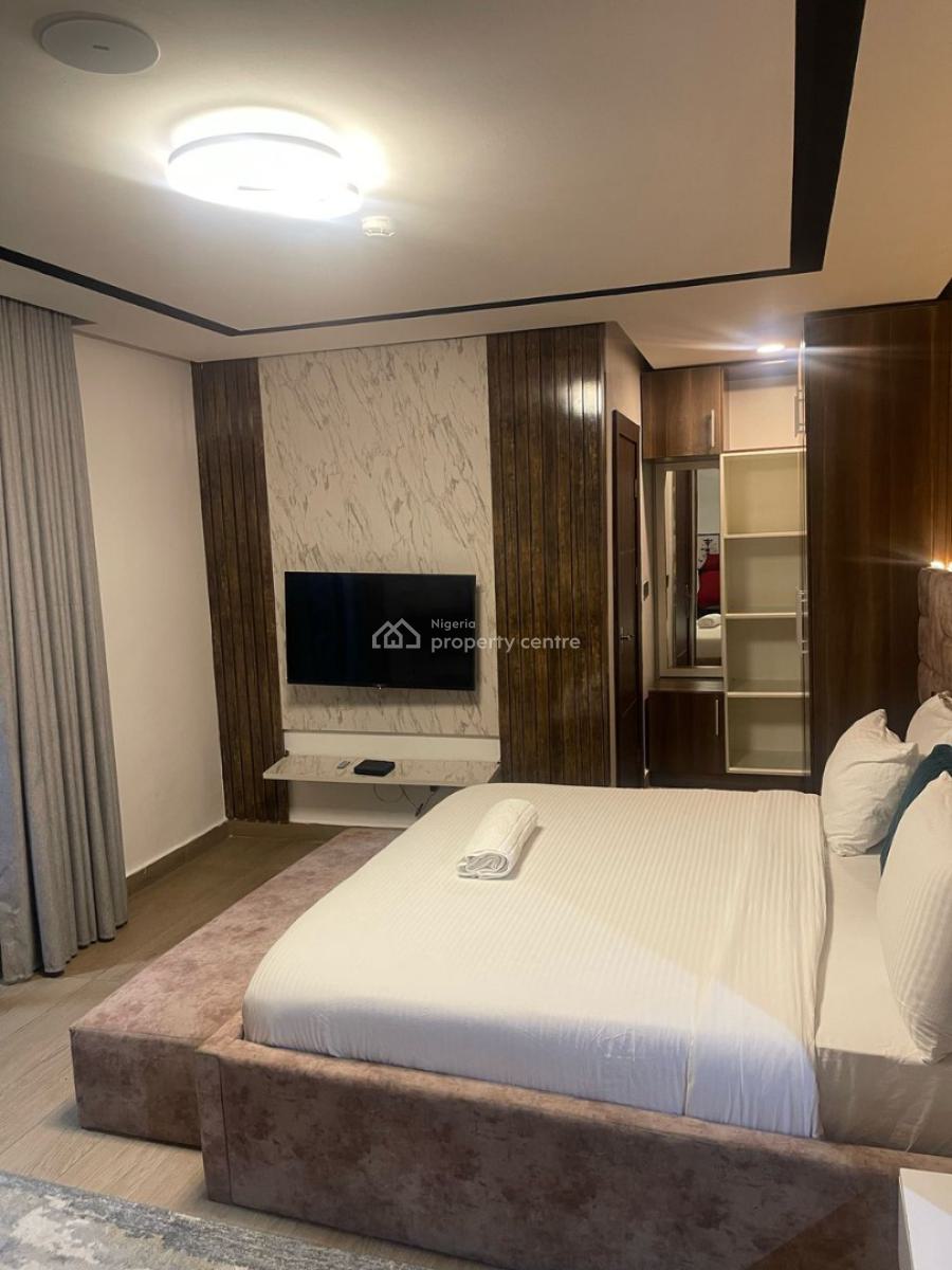 Waterfront 3 Bedroom Apartment, Lekki Phase 1, Lekki, Lagos, Flat / Apartment Short Let