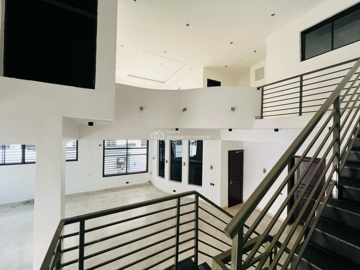 4 Bedroom Semi-detached with Bq, Pinnock Beach Estate, Lekki, Lagos, Semi-detached Duplex for Rent