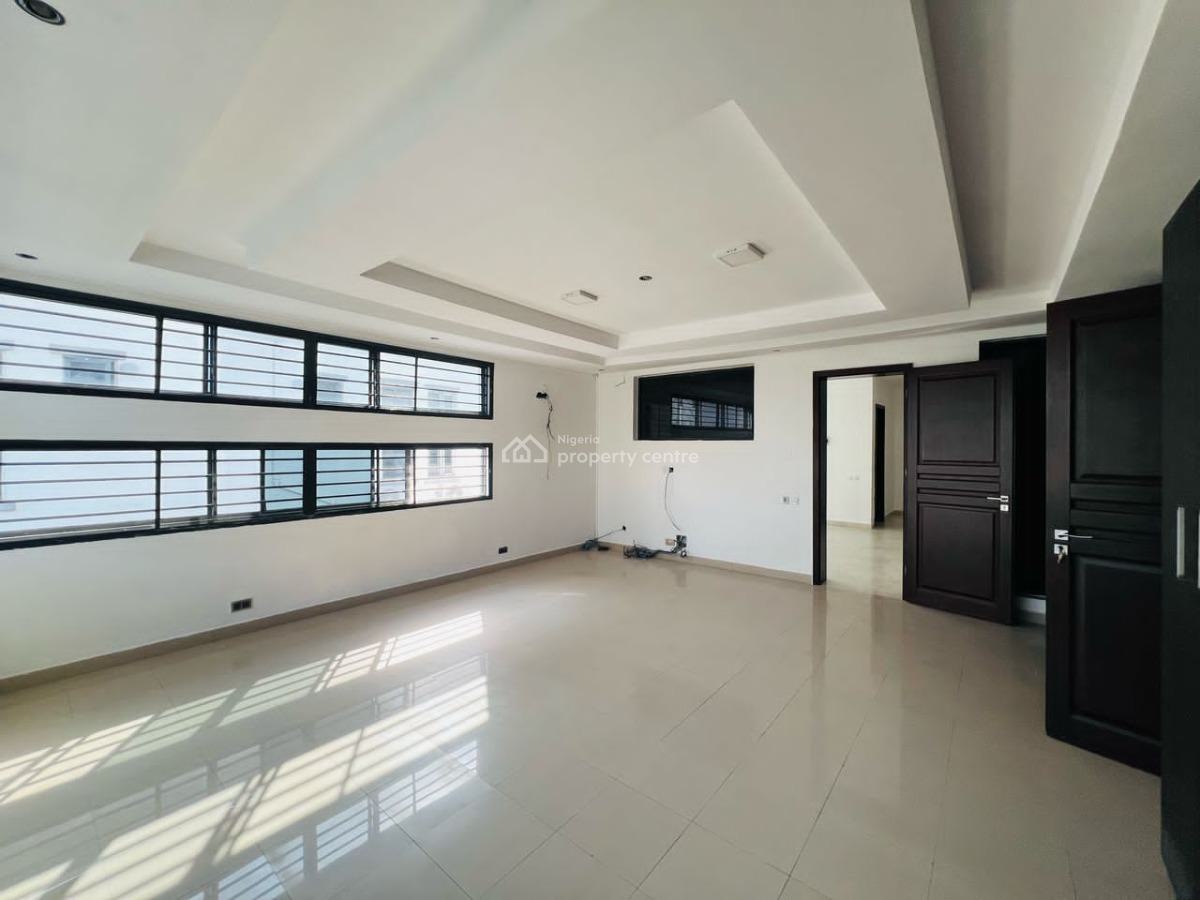 4 Bedroom Semi-detached with Bq, Pinnock Beach Estate, Osapa, Lekki, Lagos, Semi-detached Duplex for Rent