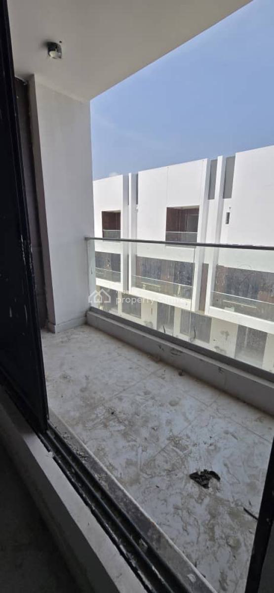 4 Bedroom Terrace, Freedom Way, Lekki Phase 1, Lekki, Lagos, Terraced Duplex for Sale