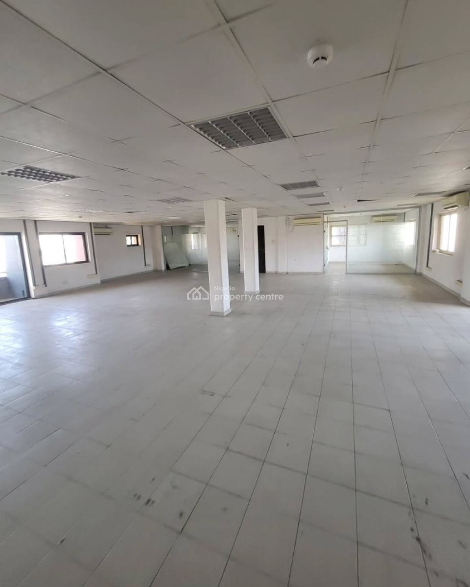 Well Maintained Office Space 465 Sqm, Victoria Island (vi), Lagos, Office Space for Rent