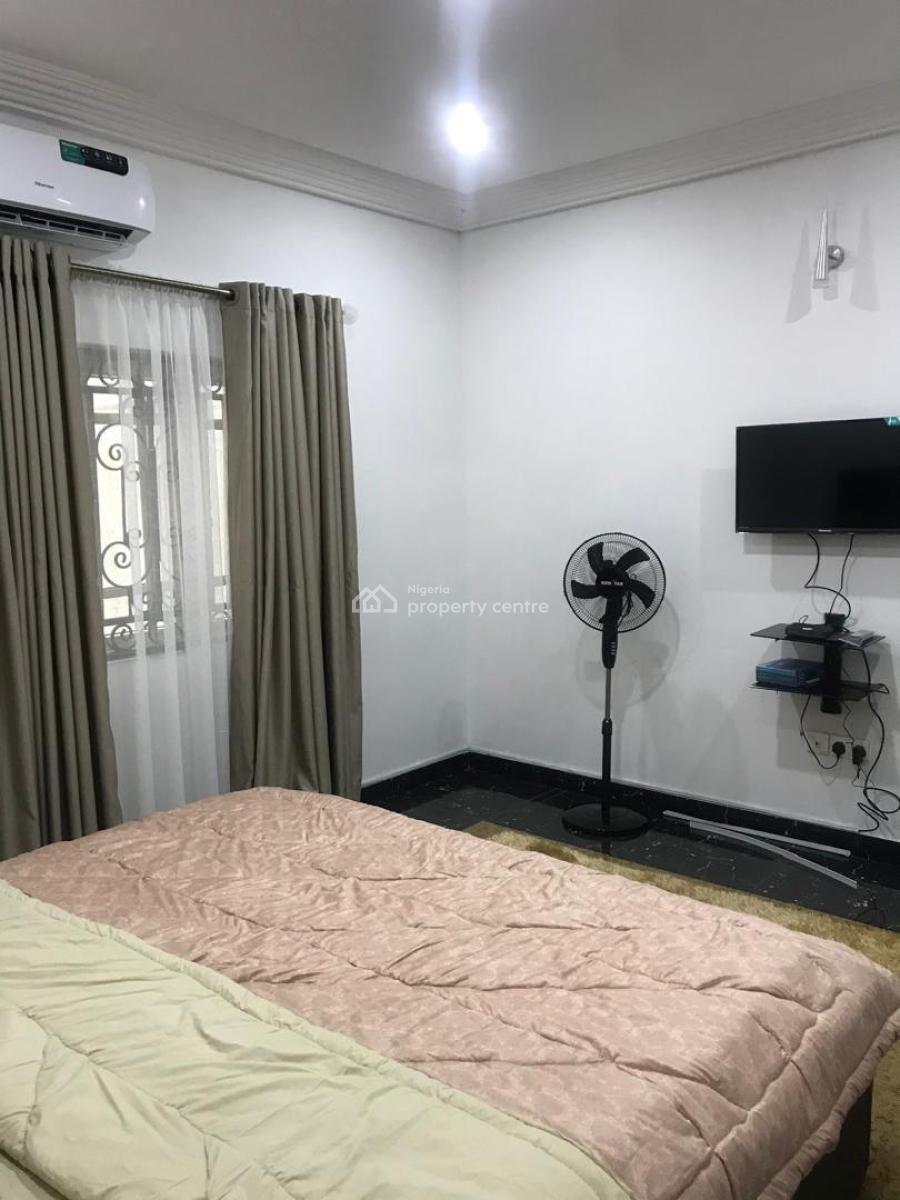 2 Bedroom Cozzy Short Stay, Oniru, Victoria Island (vi), Lagos, Flat / Apartment Short Let