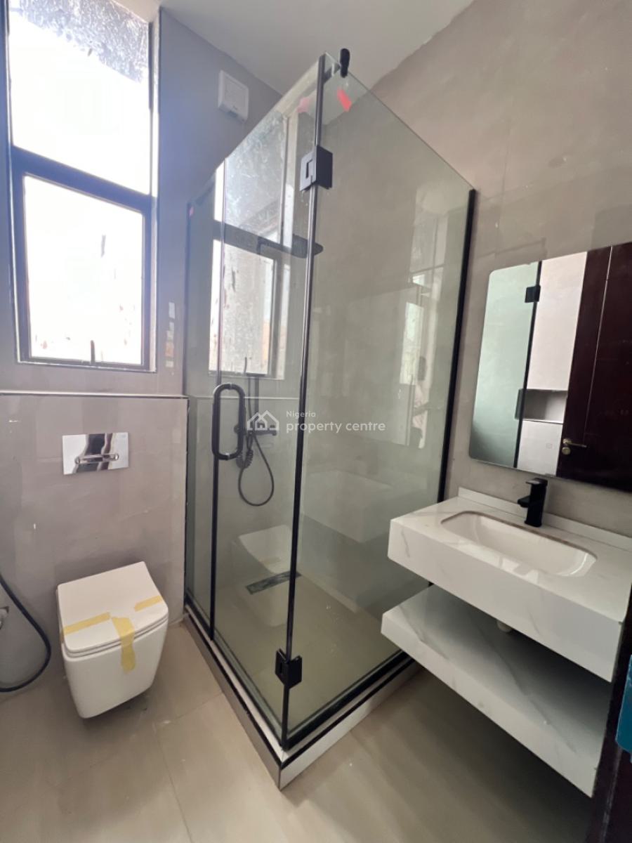 Luxury 3 Bedroom Apartment with Pool and Gym, Lekki Phase 1, Lekki, Lagos, Flat / Apartment for Sale