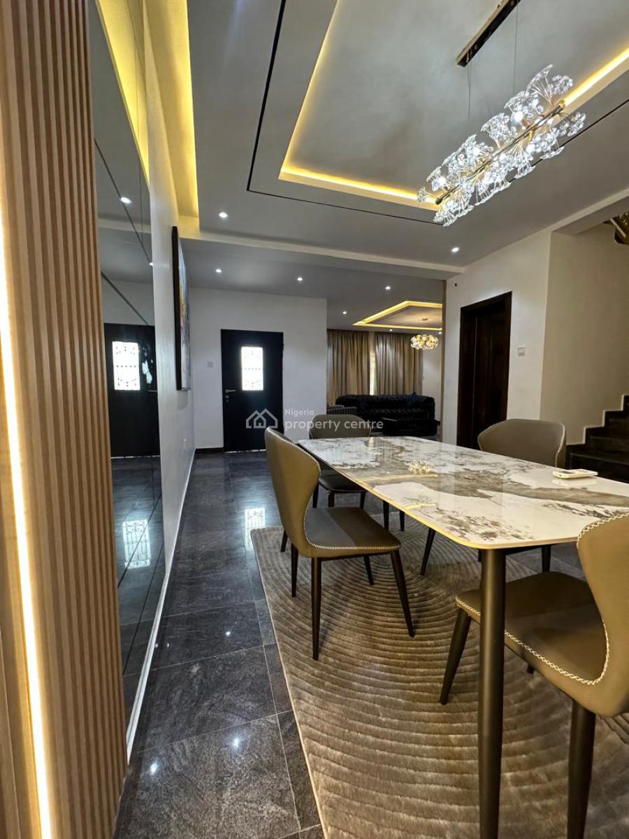 Luxury 4 Bedroom with Swimming Pool, Lekki Phase 1, Lekki, Lagos, Flat / Apartment Short Let