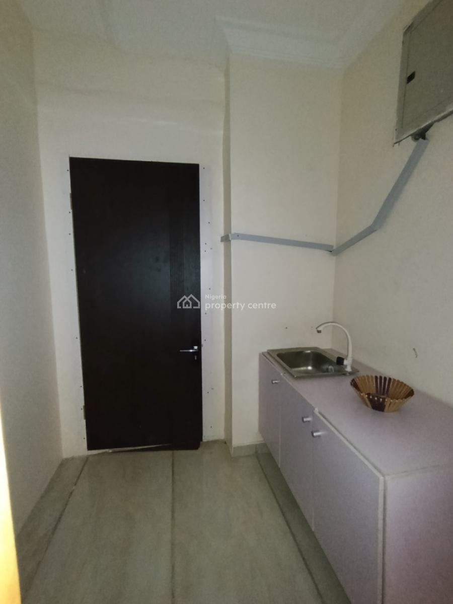 a Studio with Personal Prepaid Meter with Open Plan Kitchen, Chevron, Lekki, Lagos, Flat / Apartment for Rent