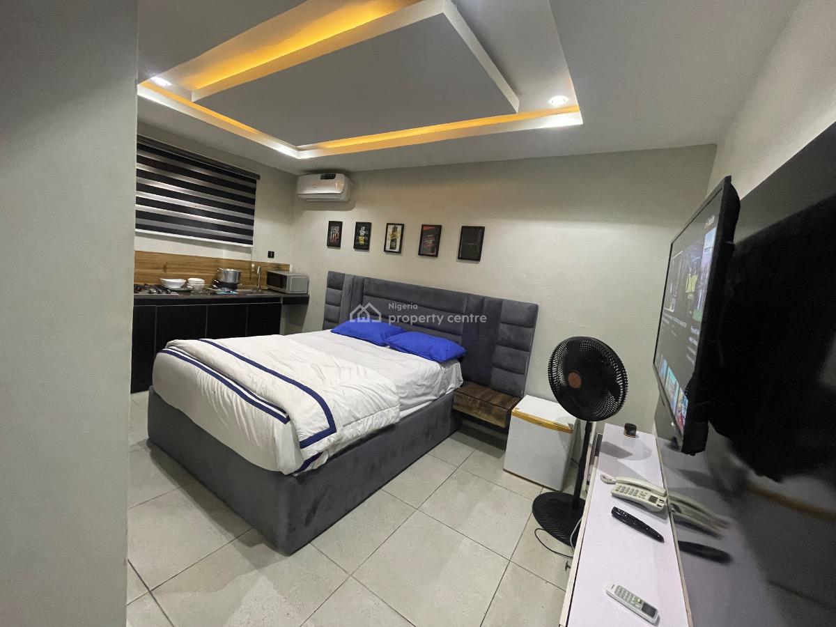 Studio Room Available, Chevron, Lekki, Lagos, Self Contain (single Rooms) for Rent